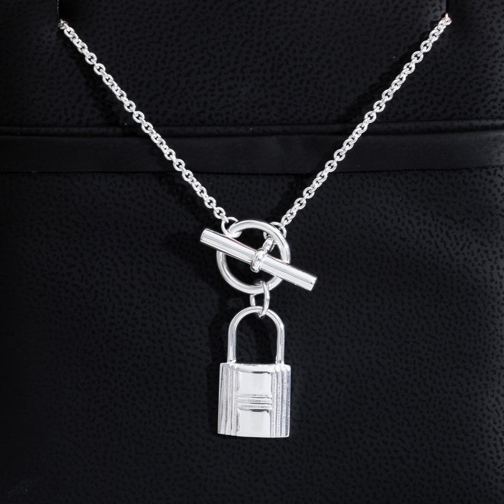 HERMES KELLY PEDANT SILVER