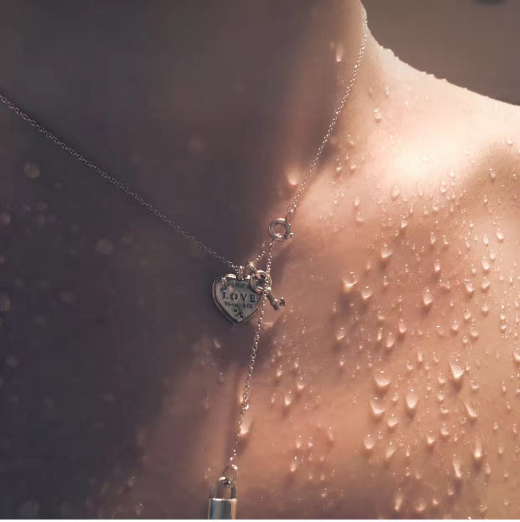 TIFFANY KEY AND HEART SILVER NECKLACE