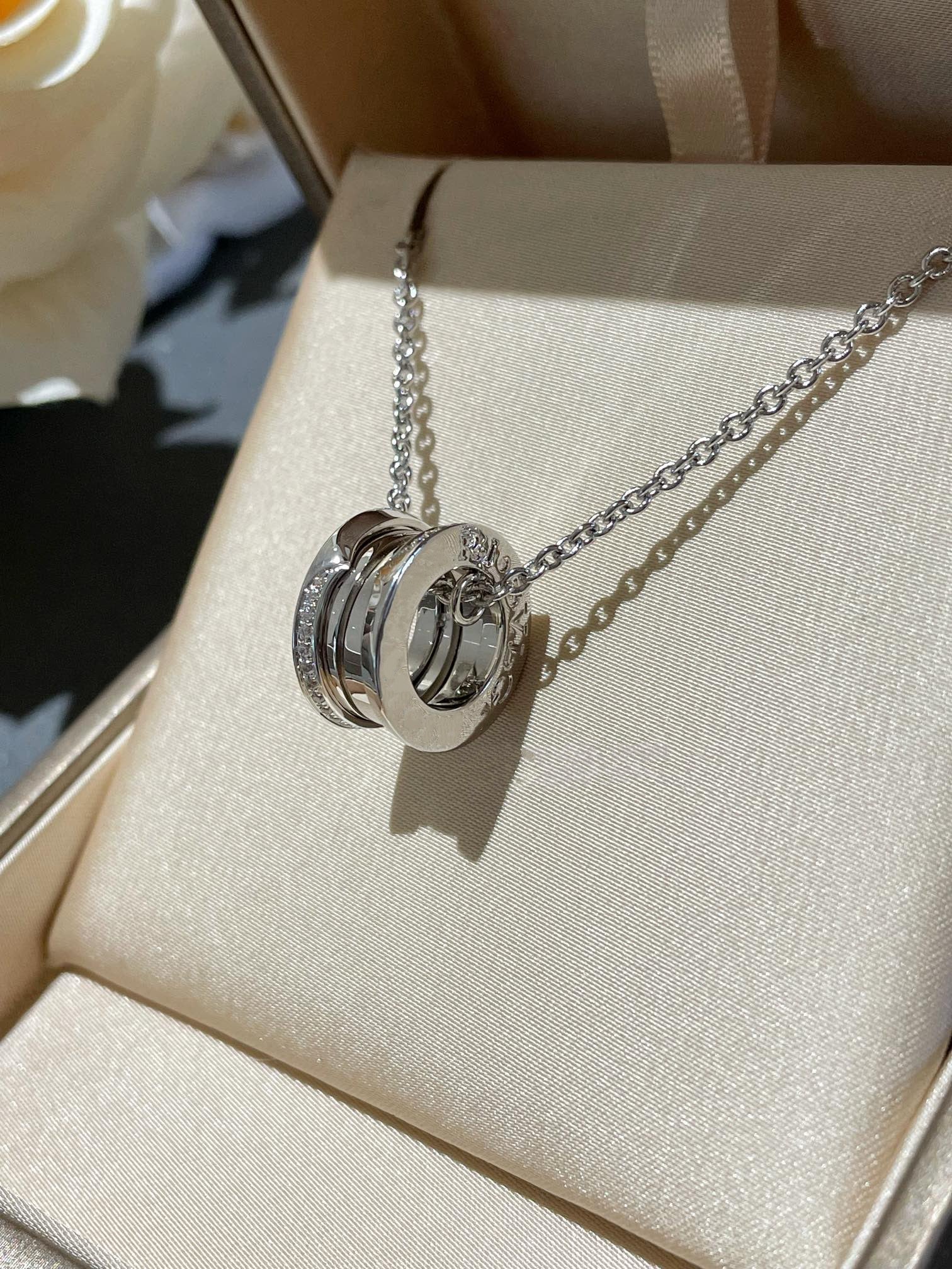 BVLGARI ZERO 1 NECKLACE DIAMOND