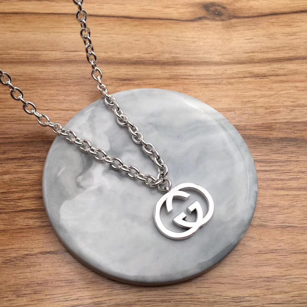 GUCCI GG PEDANT SILVER NECKLACE