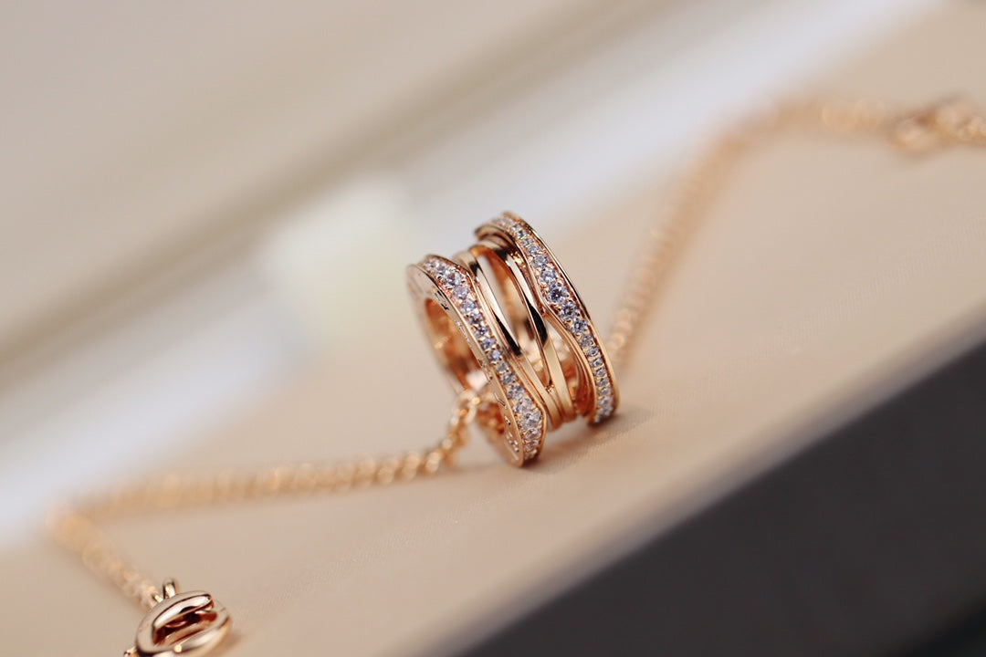 BVLGARI ZERO 1 PINK GOLD NECKLACE
