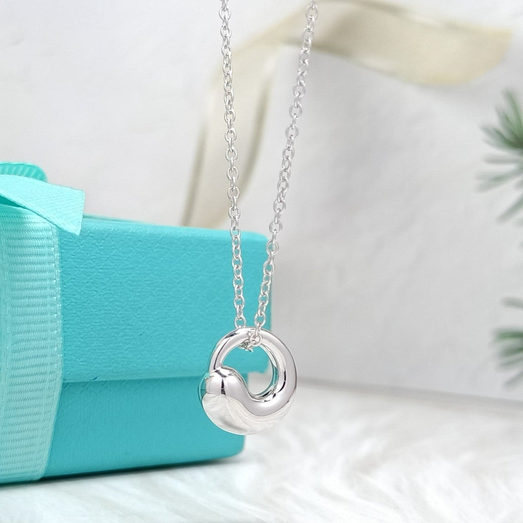 TIFFANY SNAIL PEDANT SILVER NECKLACE