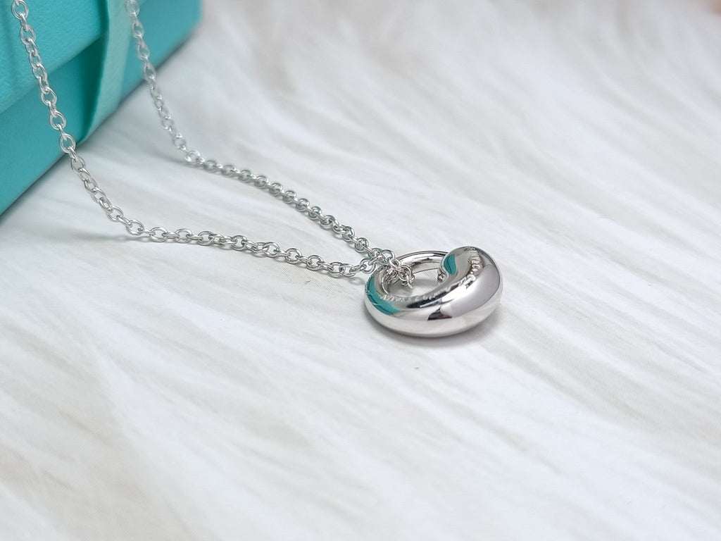 TIFFANY SNAIL PEDANT SILVER NECKLACE