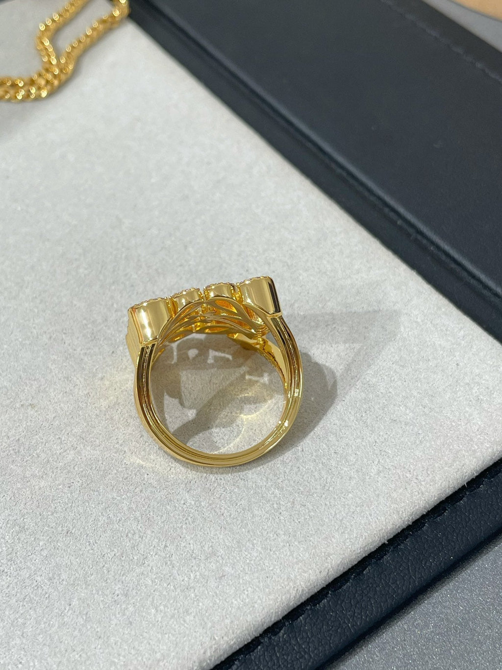 DIOR ANNAGRAM DIAMOND PAVED GOLD RING