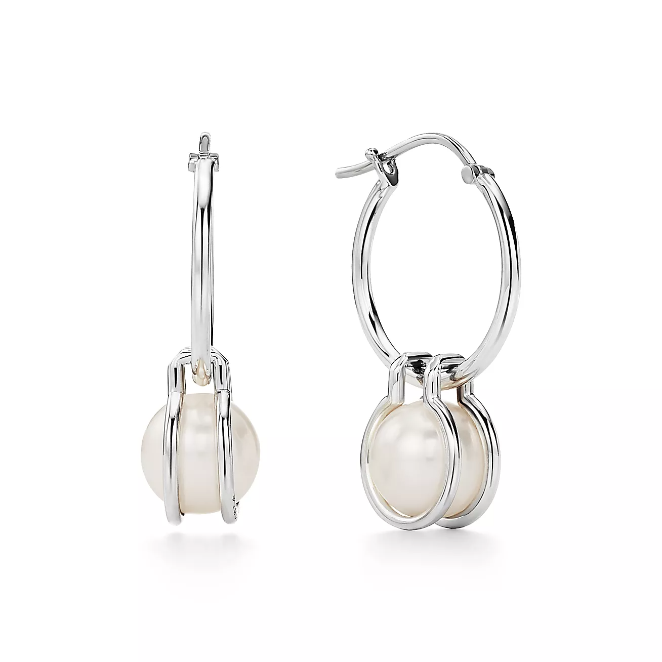 TIFFANY PEARL HOOP SILVER EARRINGS
