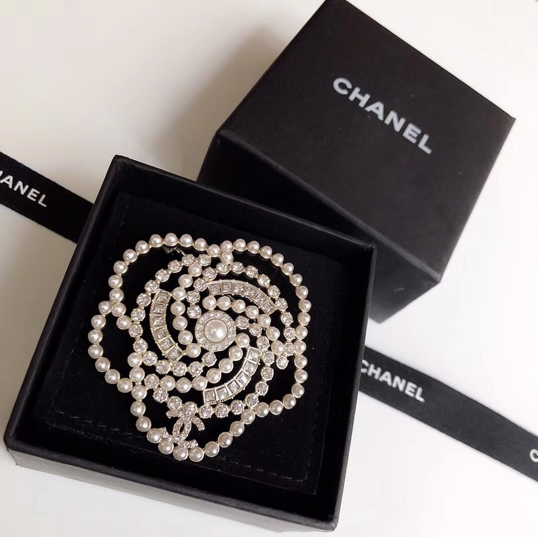 Chanel Brooch 155331