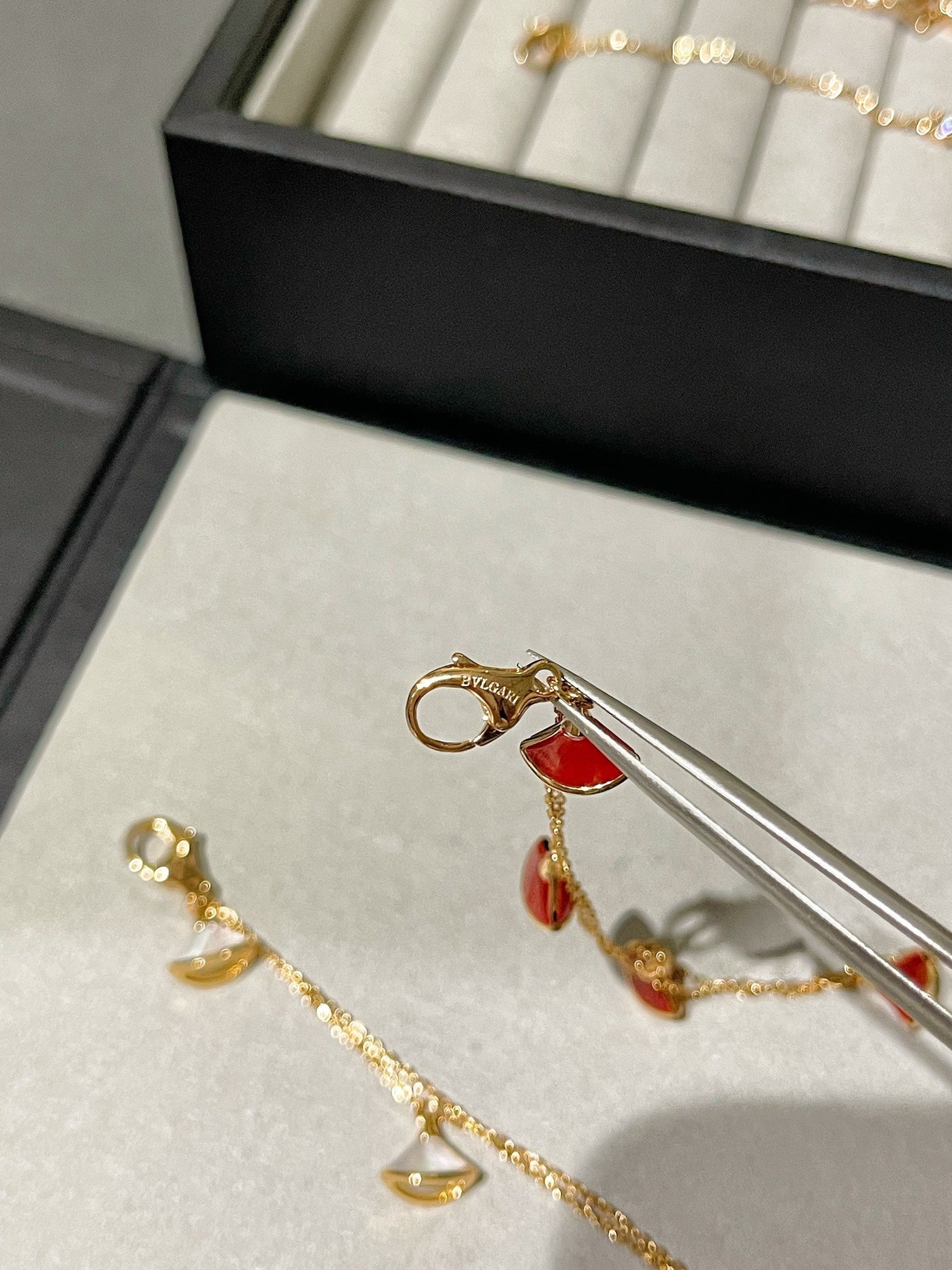 BVLGARI BVL 4 MOTIF GOLD DIVA DREAM BRACELET