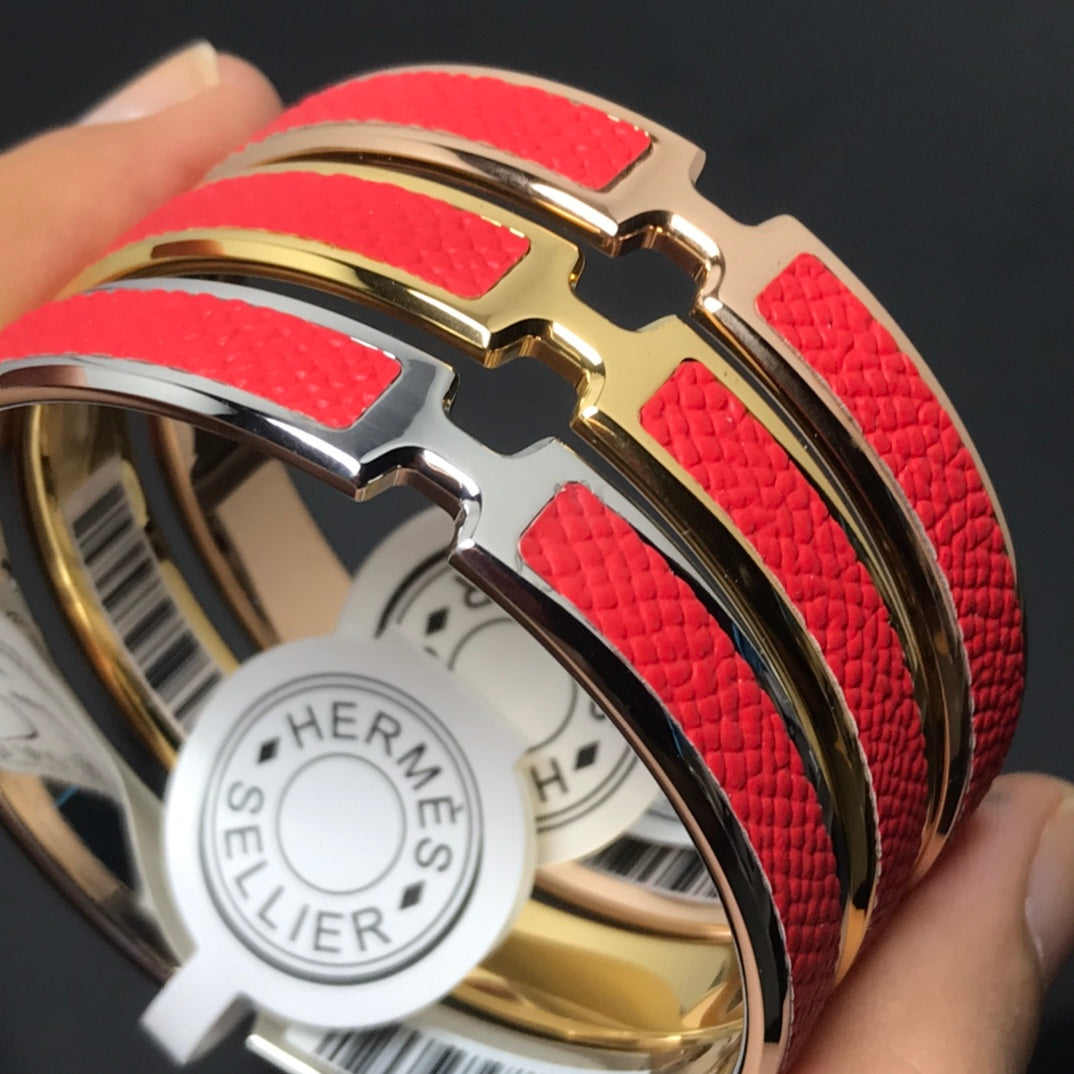 HERMES H Pig Nose Red Bracelet