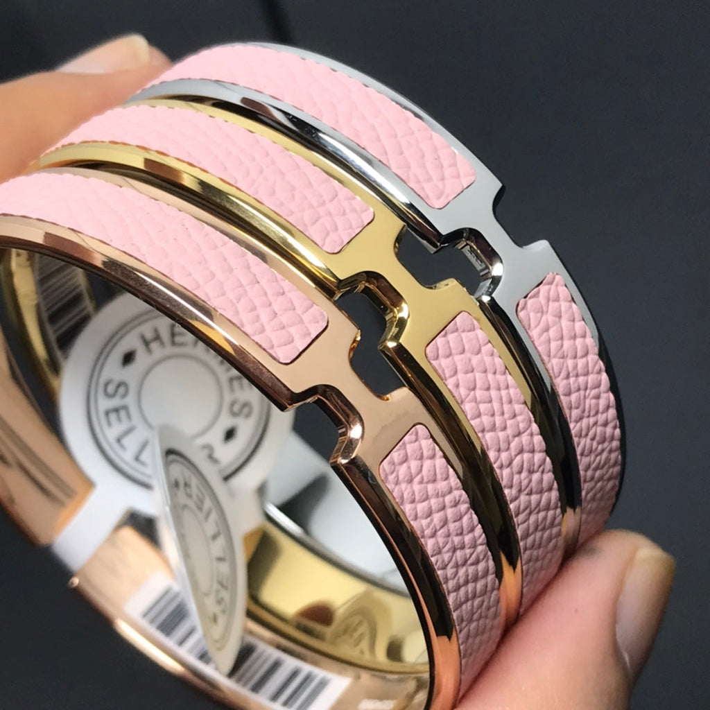 HERMES H Pig Nose Light Pink Bracelet