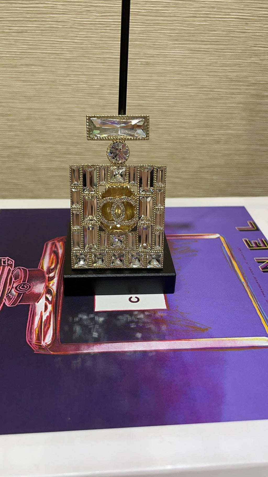 Chanel Brooch Gold 162676