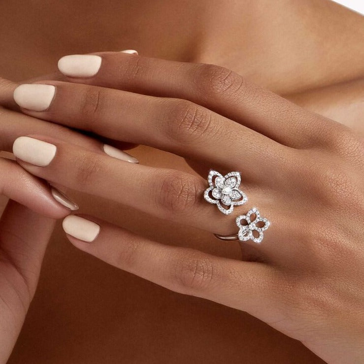 GRAFF WILD FLOWER DOUBLE SILVER DIAMOND RING