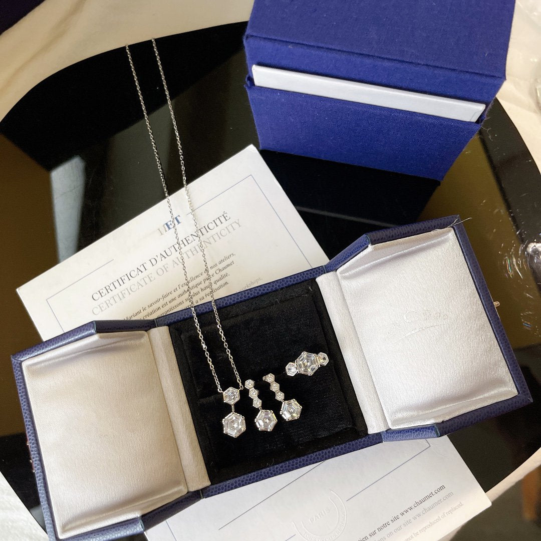 CHAUMET JOSEPHINE SILVER DIAMOND NECKLACE