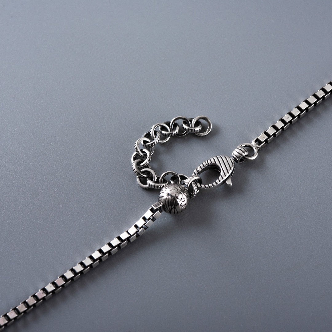 GUCCI GG DOUBLE CLASSIC RETRO STERLING SILVER COW  NECKLACE