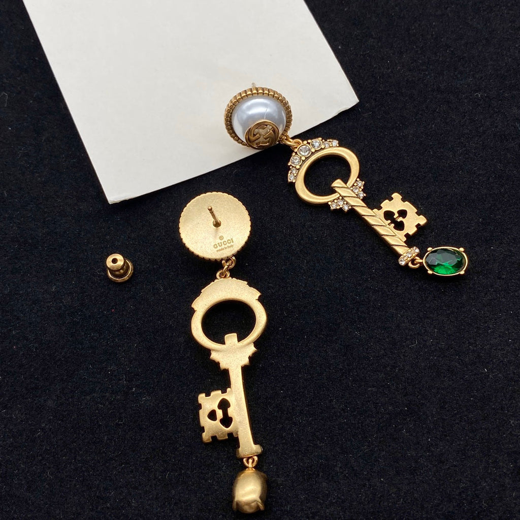 GUCCI KEY SHAPED DANGLE GG EARRING