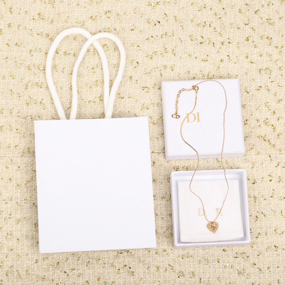 DIOR CD LOVE NECKLACE