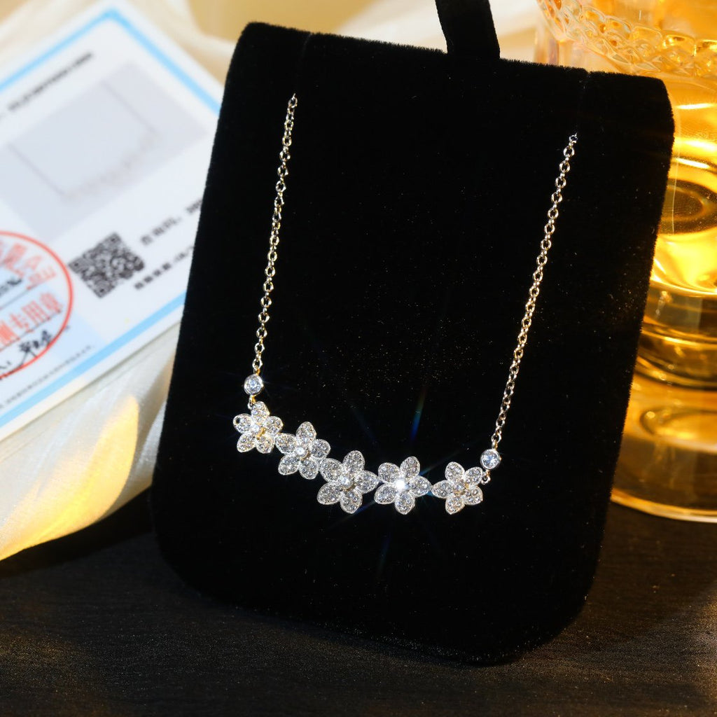 GRAFF WILD FLOWER SILVER DIAMOND LINE NECKLACE