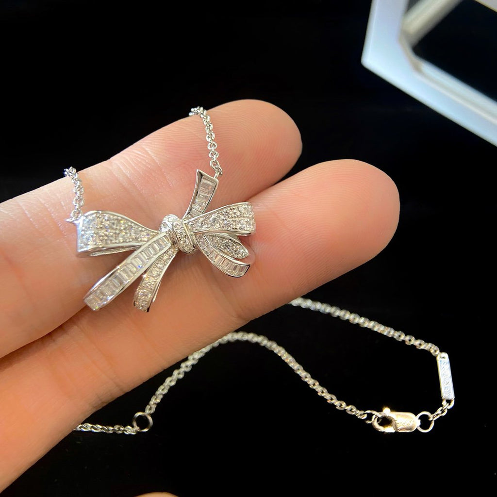 GRAFF TILDA BOX CLASSIC SILVER DIAMOND NECKLACE