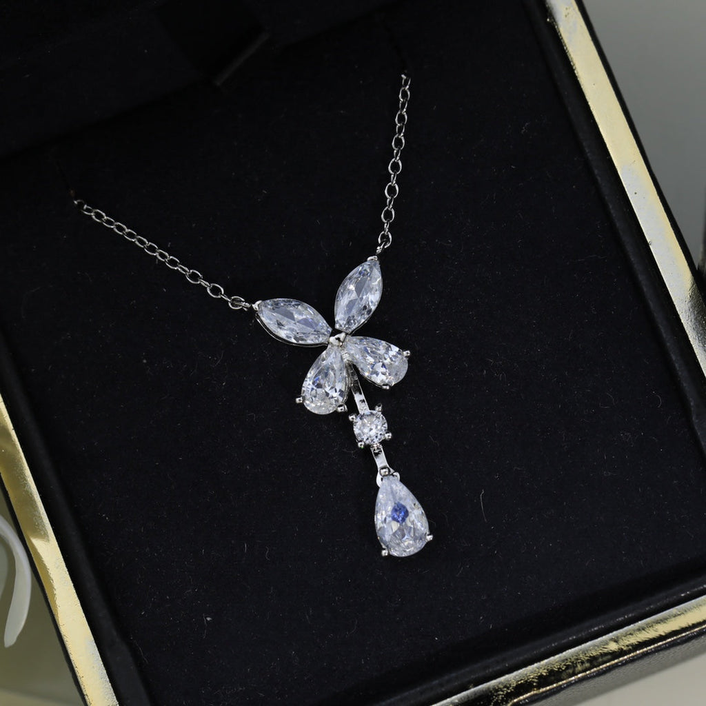 GRAFF BUTTERFLY PEAR SHAPE CLASSIC SILVER DIAMOND DROP NECKLACE