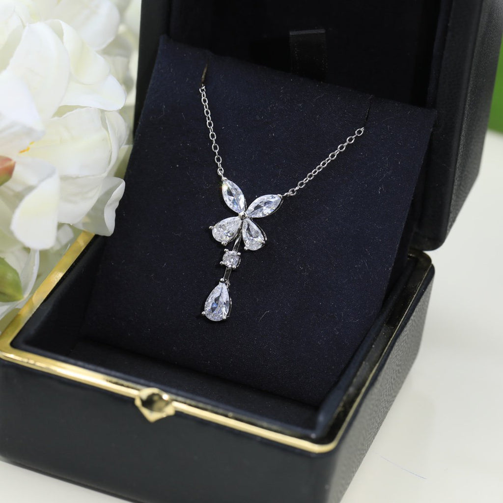 GRAFF BUTTERFLY PEAR SHAPE CLASSIC SILVER DIAMOND DROP NECKLACE