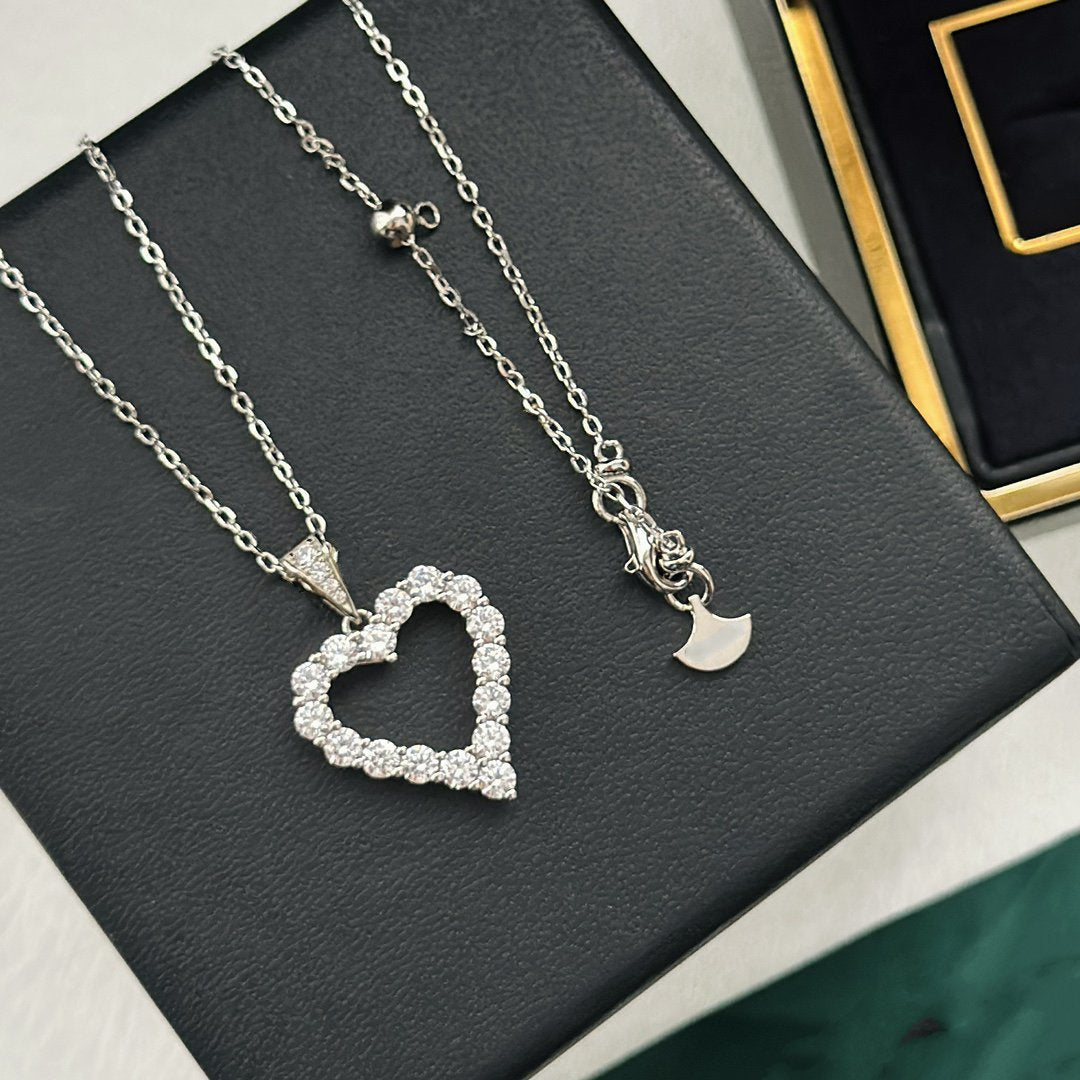 GRAFF HEART SILHOUETTE SILVER DIAMOND NECKLACE
