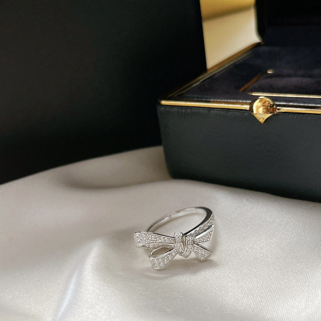 GRAFF TILDA RING SILVER DIAMOND