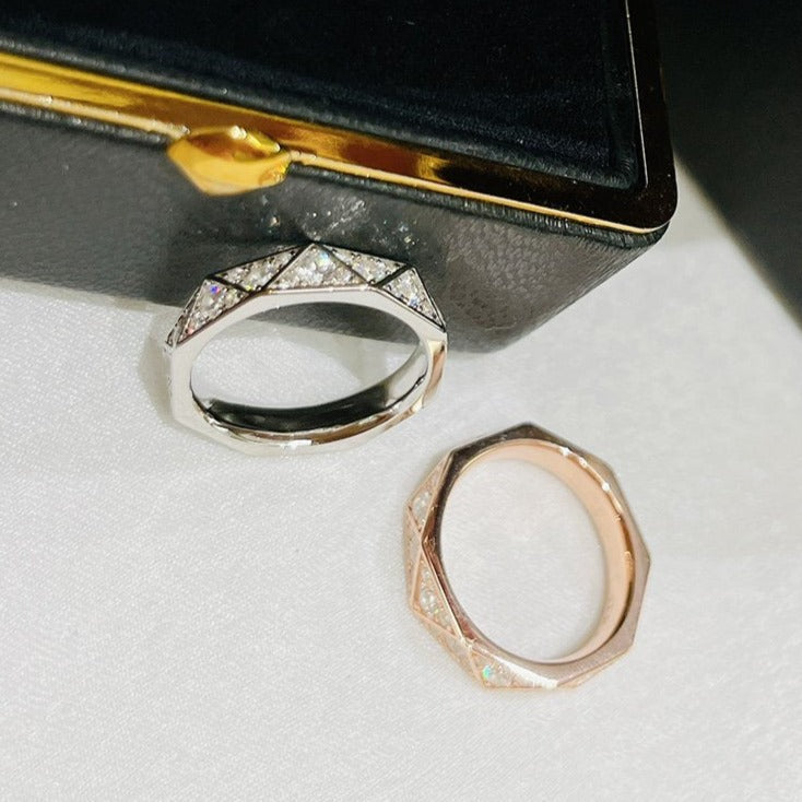 GRAFF GRAF LAURENCE SIGNATURE DIAMOND RING