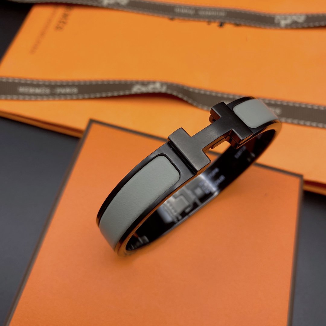 HERMES CLIC HM SO BLACK GREY BRACELET