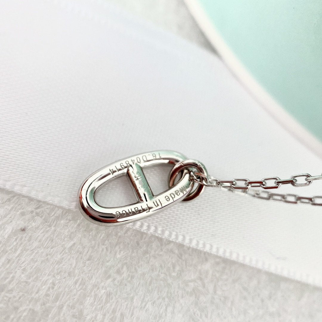 HERMES HM PIG NOSE NECKLACE