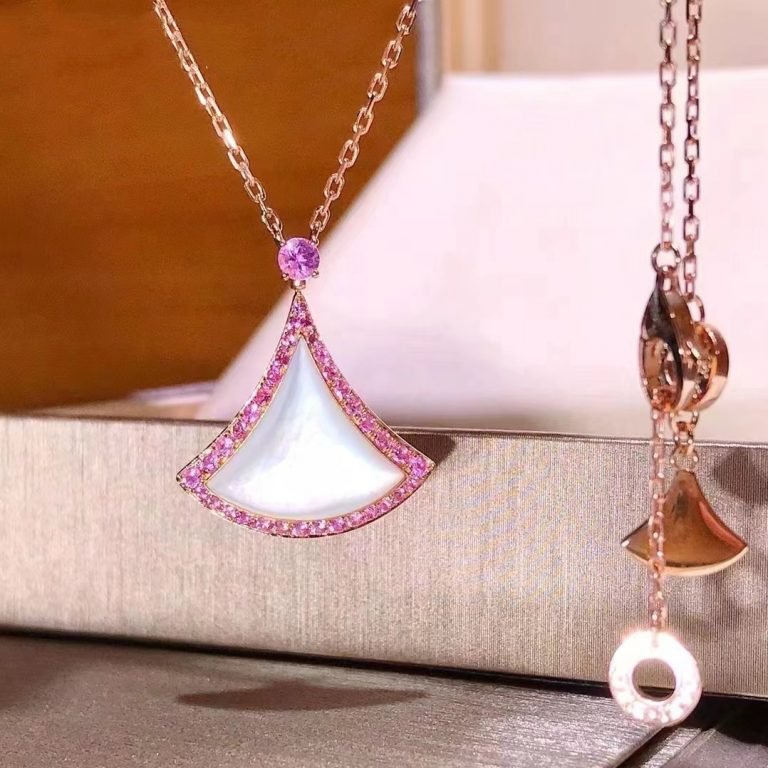 BVLGARI DREAM NECKLACE MOP DIAMOND PINK