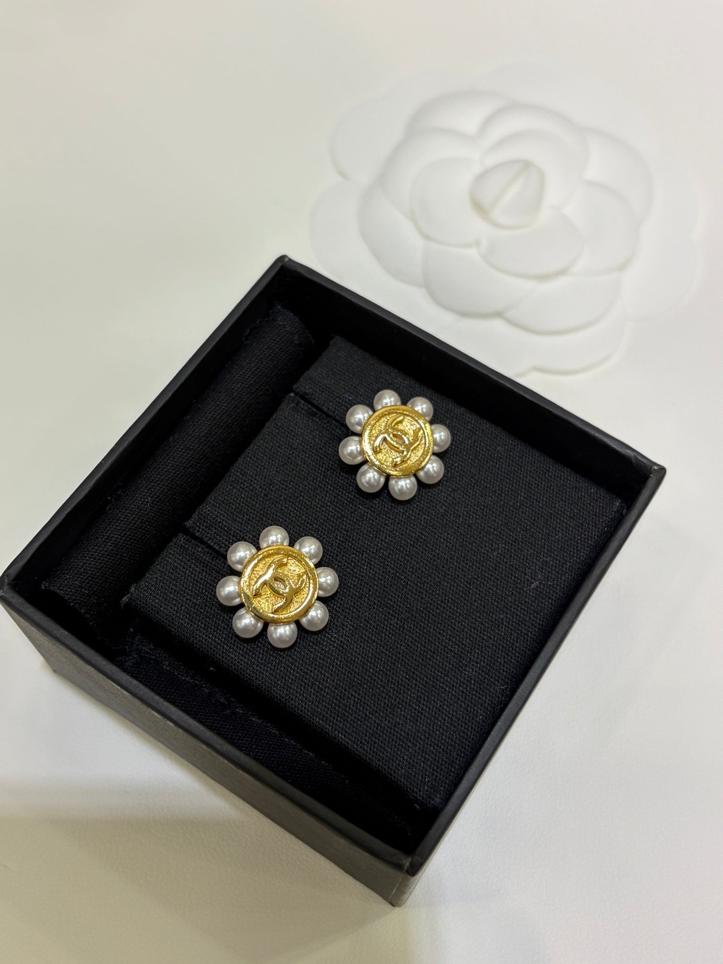 Chanel 2026 Double C Gold Bean Pearl Sunflower Earrings