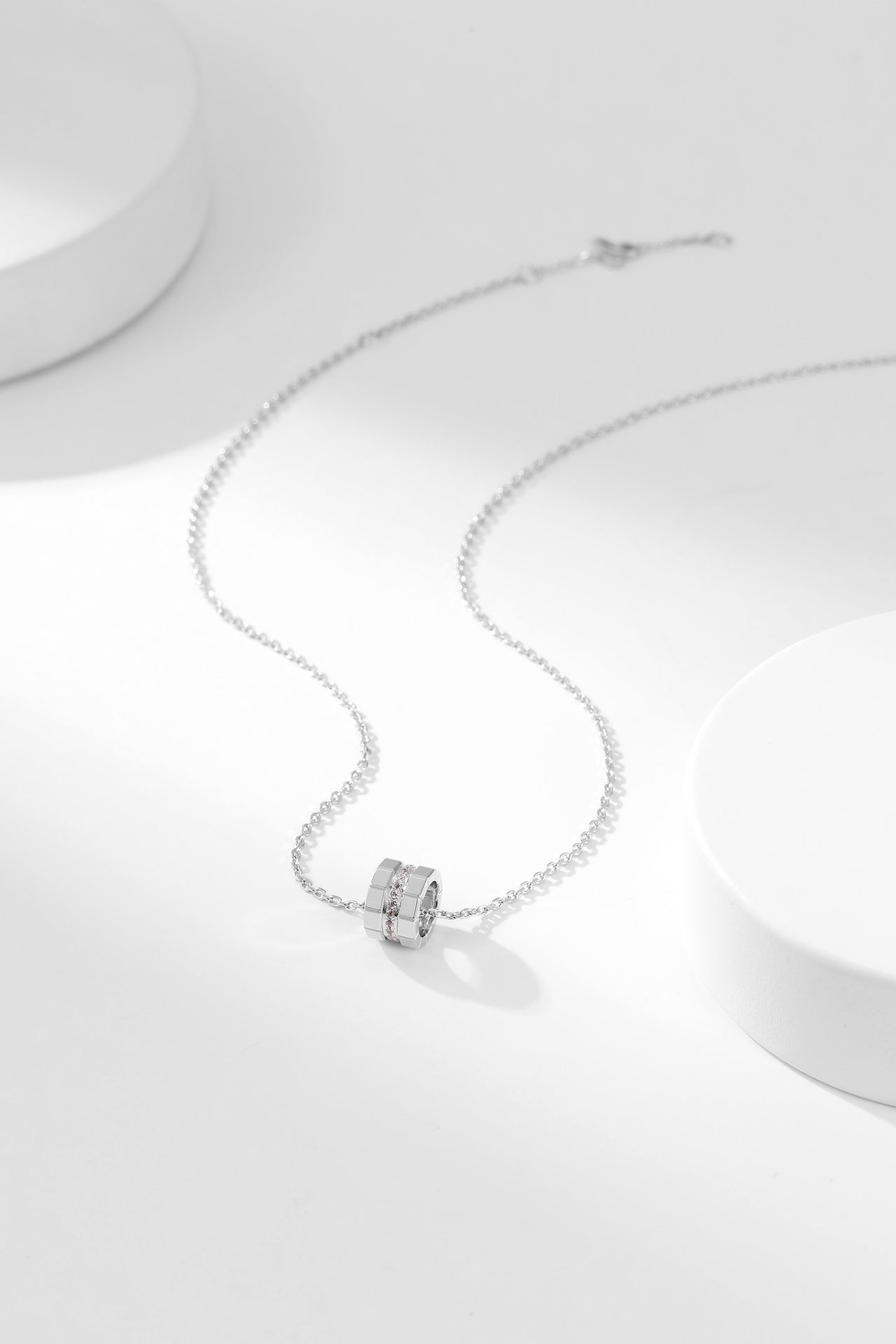 CHOPARD small ice cube diamond necklace