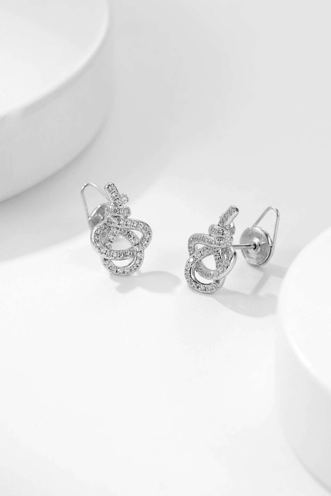 TIFFANY tiffan key woven diamond earrings