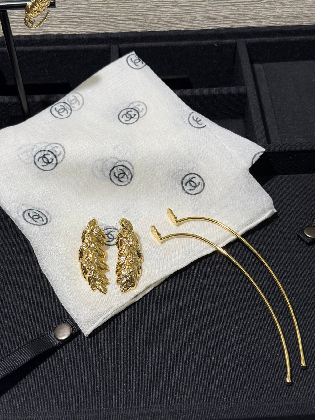 Chanel 2026 Large Gold Wheat Earrings