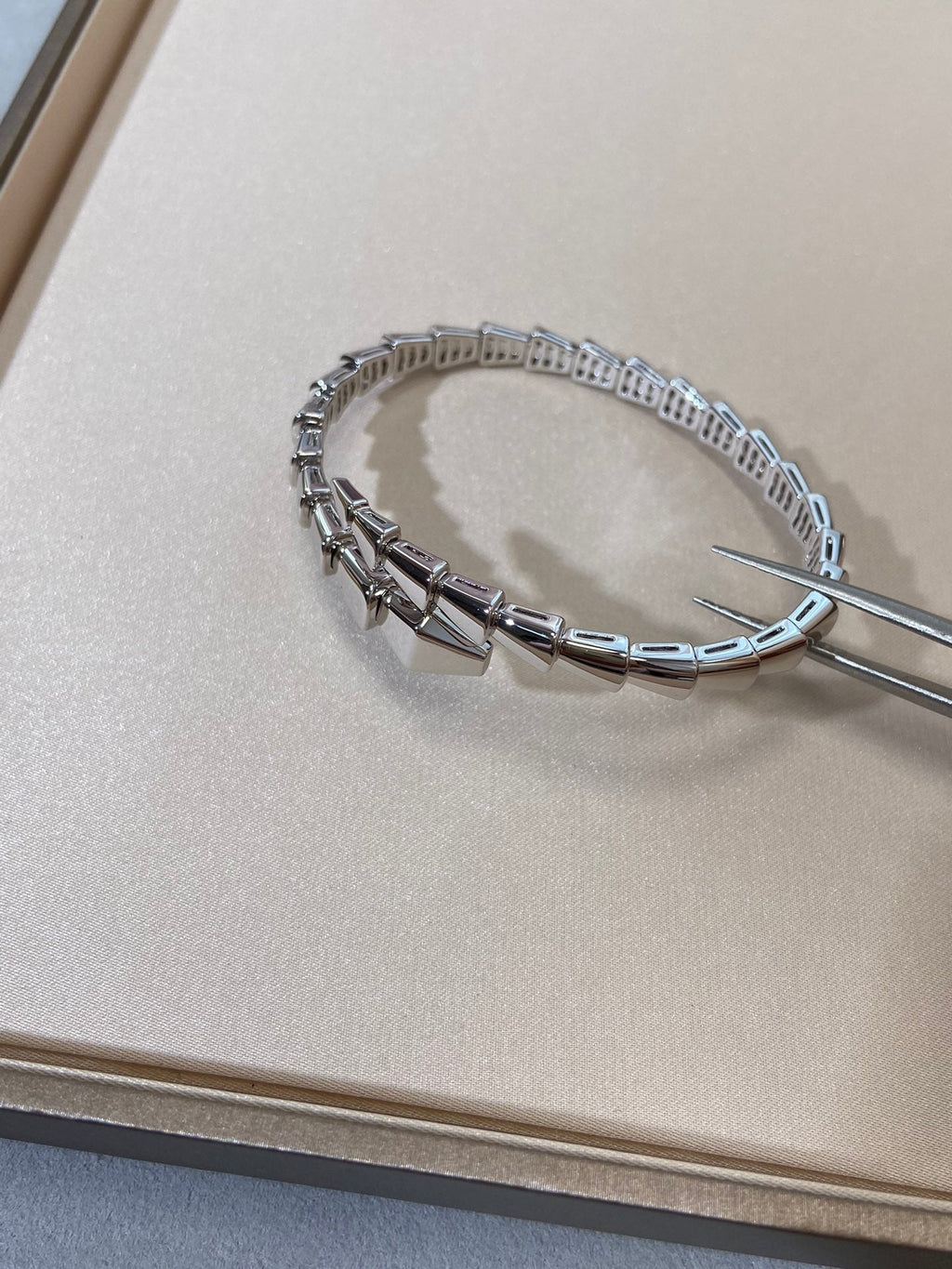 BVLGARI SERPENTI VIPER SILVER BRACELET